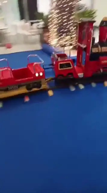 Vídeo de comboios e diversões num evento SomXXL (2)