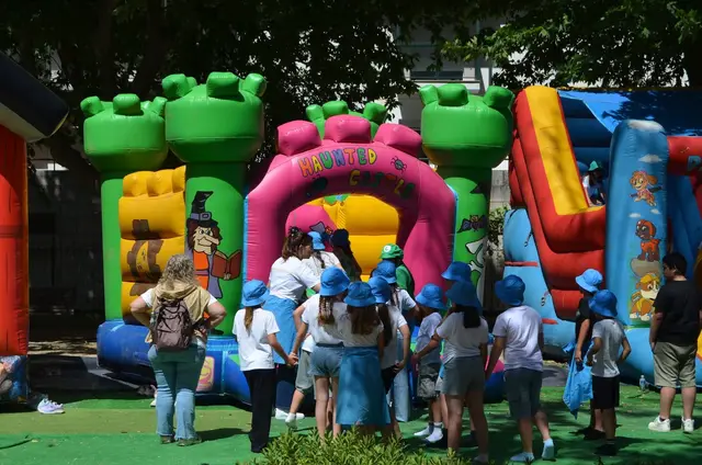 Foto de insufláveis num evento SomXXL (5)