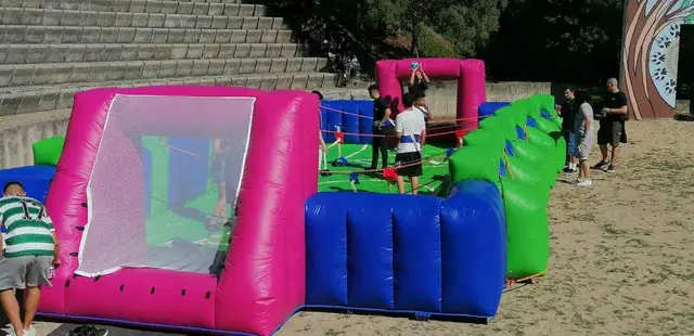 Foto de insufláveis num evento SomXXL (32)