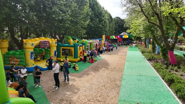 Foto de insufláveis num evento SomXXL (37)