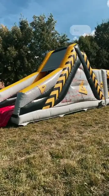 Vídeo de insufláveis num evento SomXXL (4)